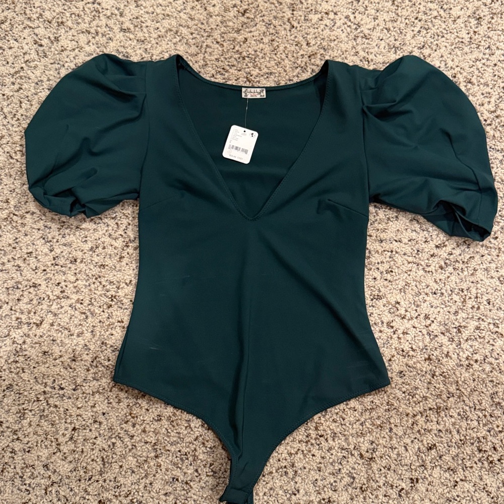 NWT Free People Intimately Puff Sleeve Bodysuit. Deep green - Picture 2 of 3